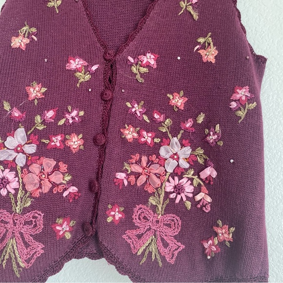 Vintage Alyssa Brooke knitted floral beaded button down embroidered vest - Picture 8 of 9